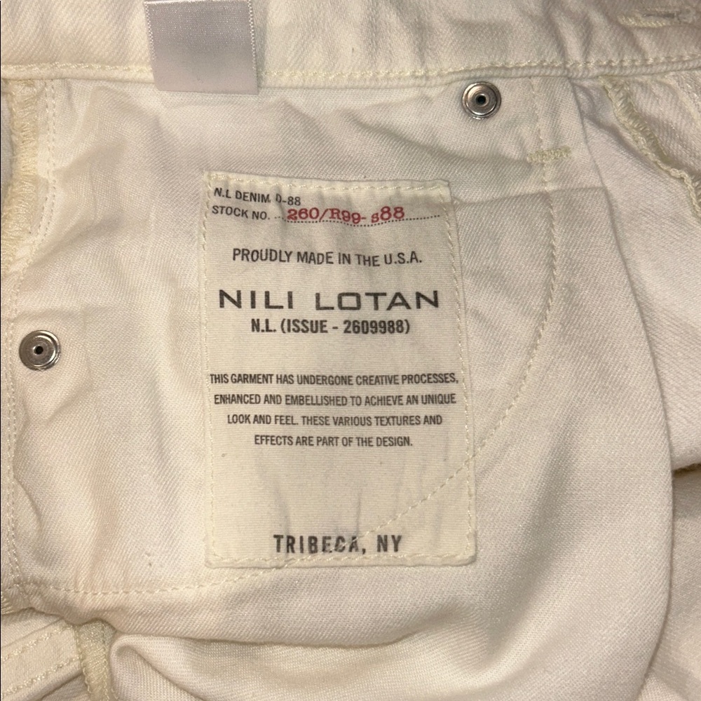 Nili Lotan Boyfriend Bermuda Shorts Cream White Denim Size 25 Raw Hem - Picture 8 of 13